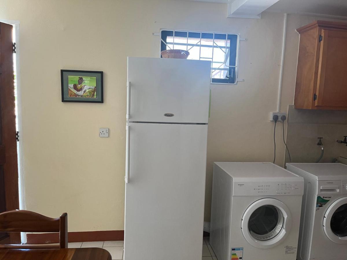 Tete Comforts Roseau Exterior foto